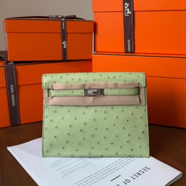 【エルメス HERMES】ケリーダンス  ジョーヌ ブルジョン (R9)オーストリッチ シルバー金具（100％手縫い）